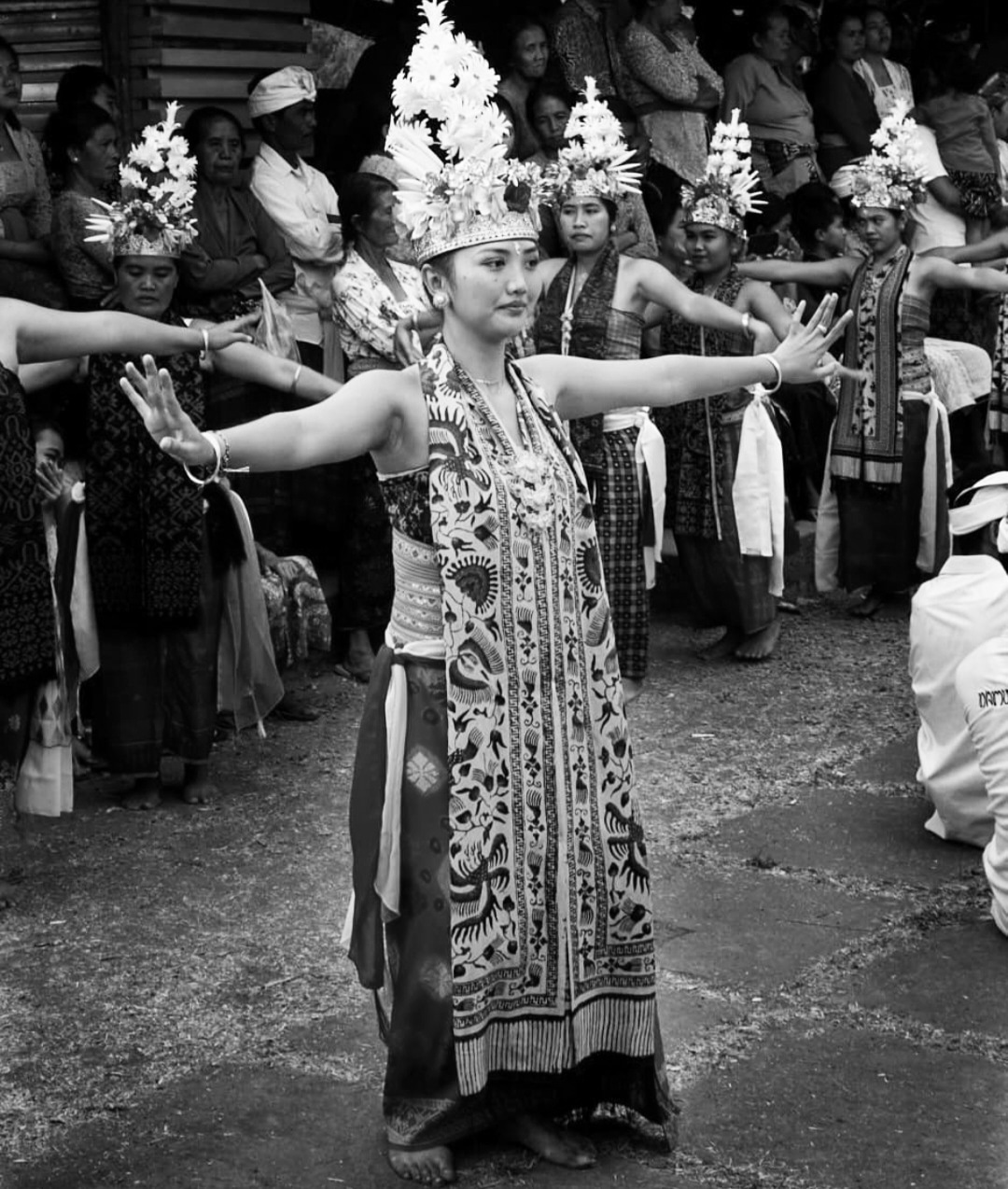 Tari Rejang sakral di Desa Pedawa